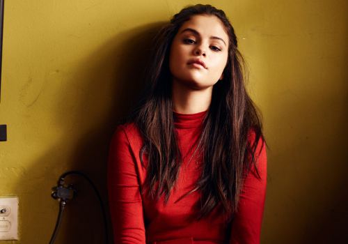 Stunner Selena Gomez in Red HD Wallpaper